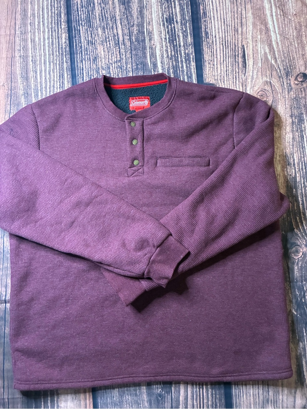 Coleman Men’s Plum Henley Pullover Shirt size XXL